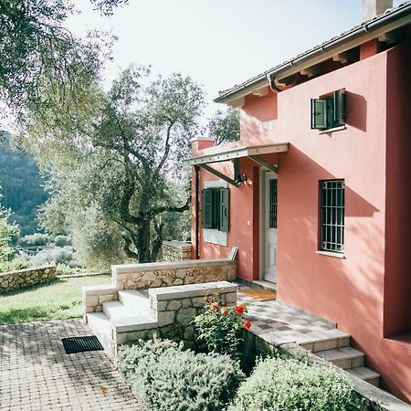 Villa La Casa Rossa Áyios Nikítas Esterno foto