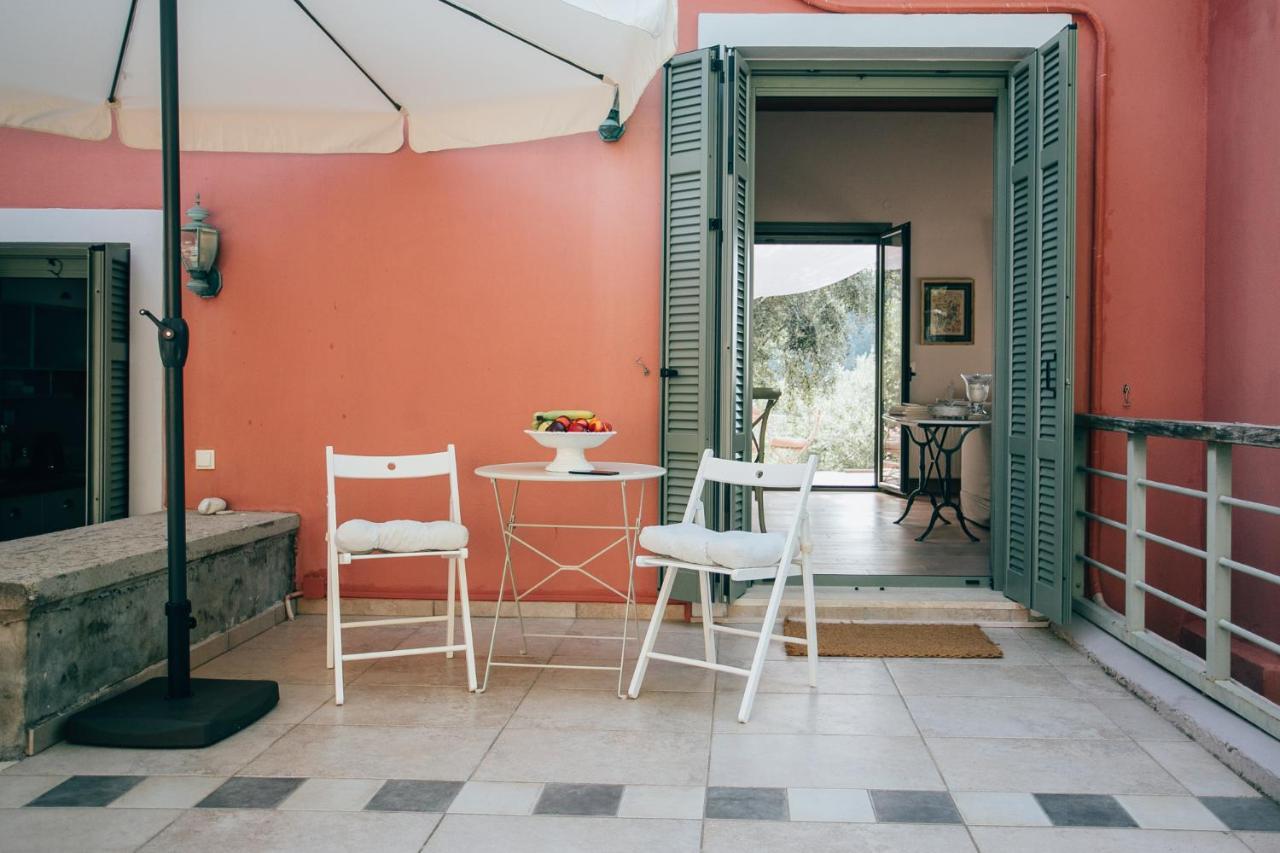 Villa La Casa Rossa Áyios Nikítas Esterno foto