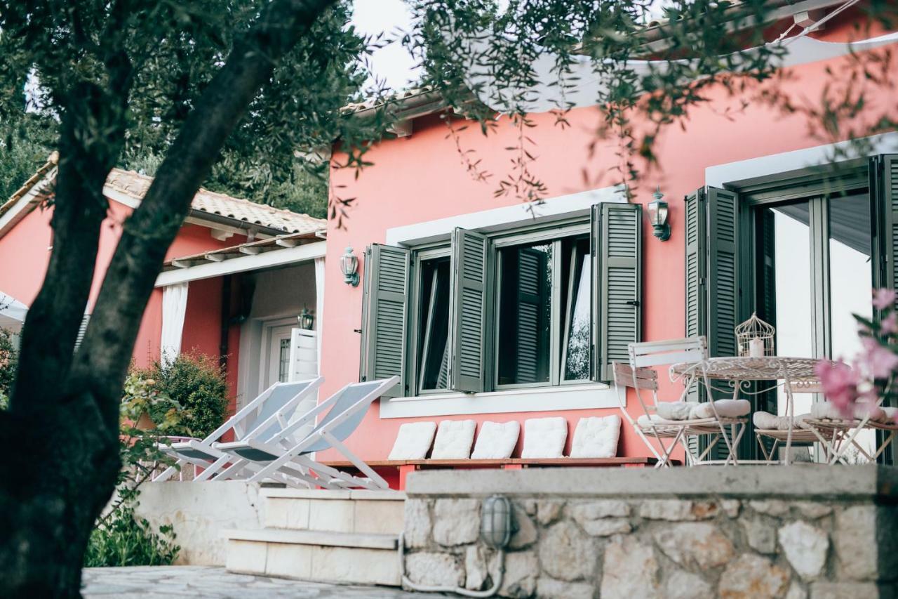 Villa La Casa Rossa Áyios Nikítas Esterno foto